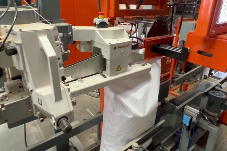 Spring Loaded Bag Closure industry insight