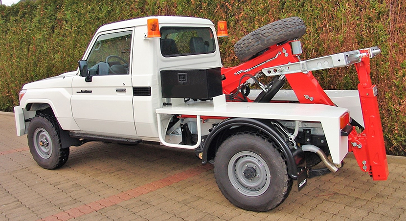 Tow Truck Manufacturer With Boom