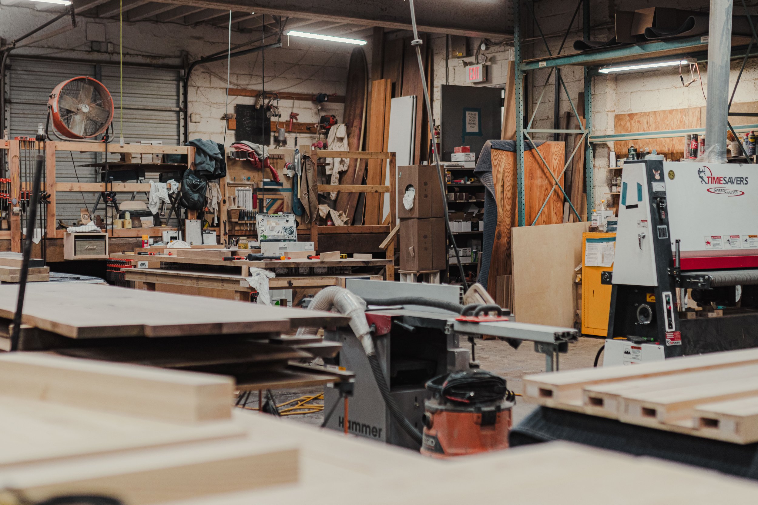Tradeshow Wood Table industry insight