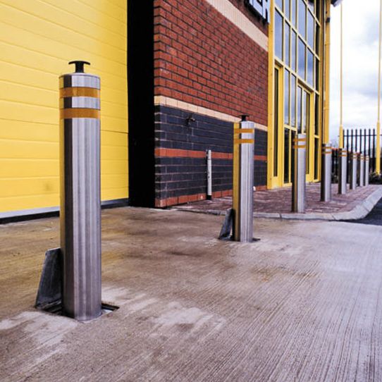 Traffic Bollards: Retractable And Fixed Bollards