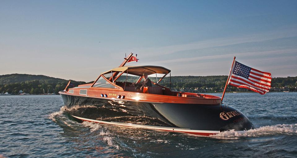 Van Dam Custom Wooden Boats & Yachts