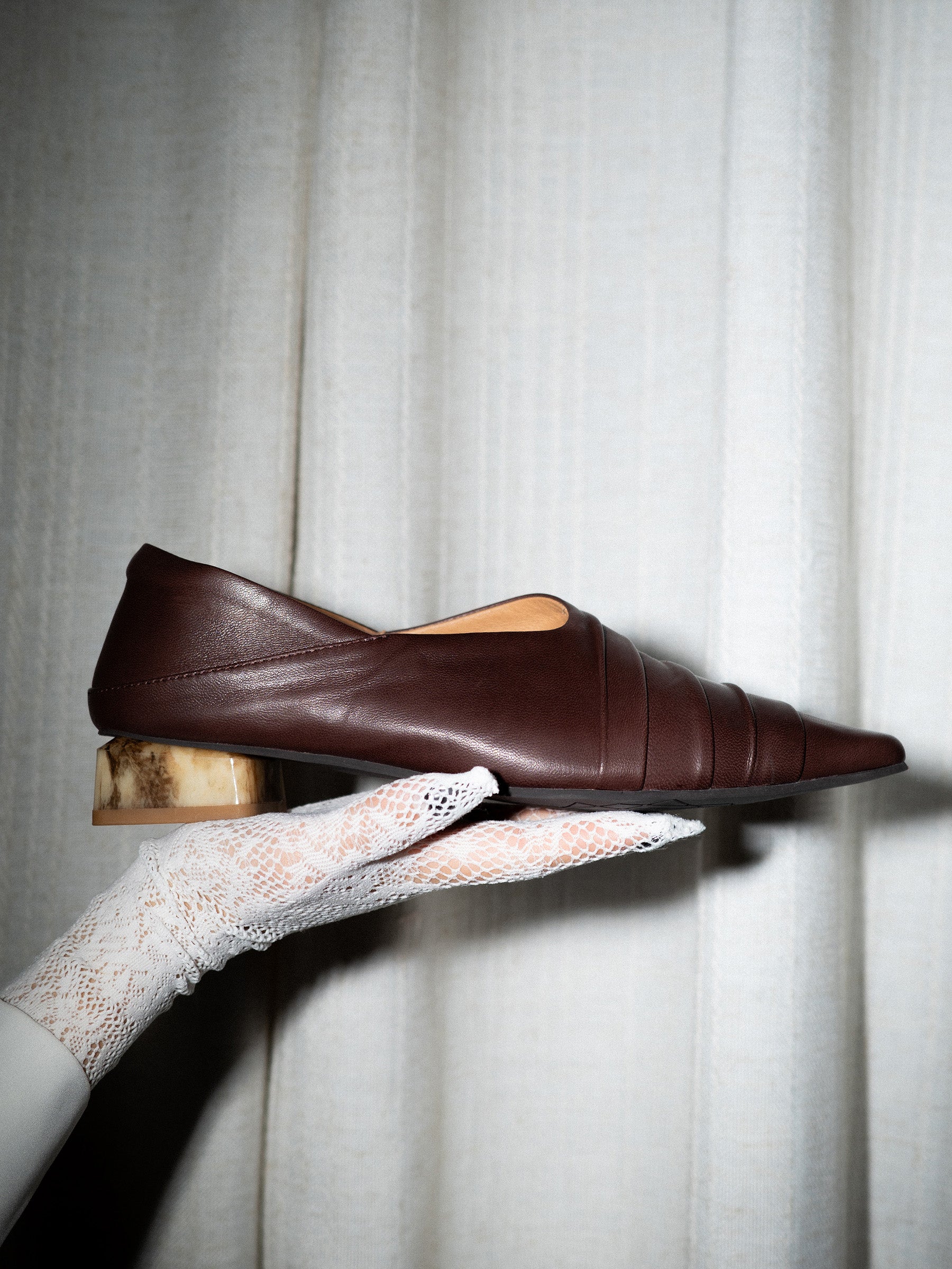 Women's Leather Shoes Online Store