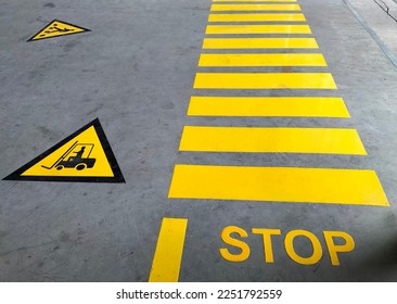 Yellow Traffic Signs